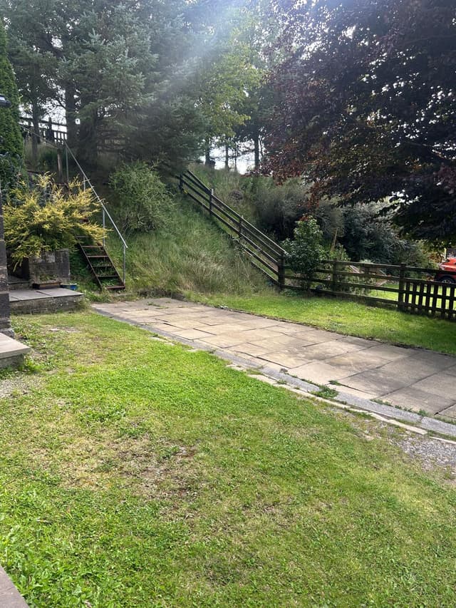 2 Bedroom Barn , Todmorden  West Yorkshire  - View 4