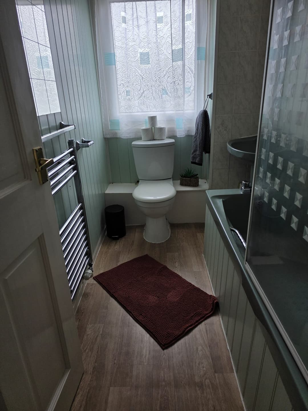3bed House Nr Edinburgh Airport - Sleeps 6 - View 5