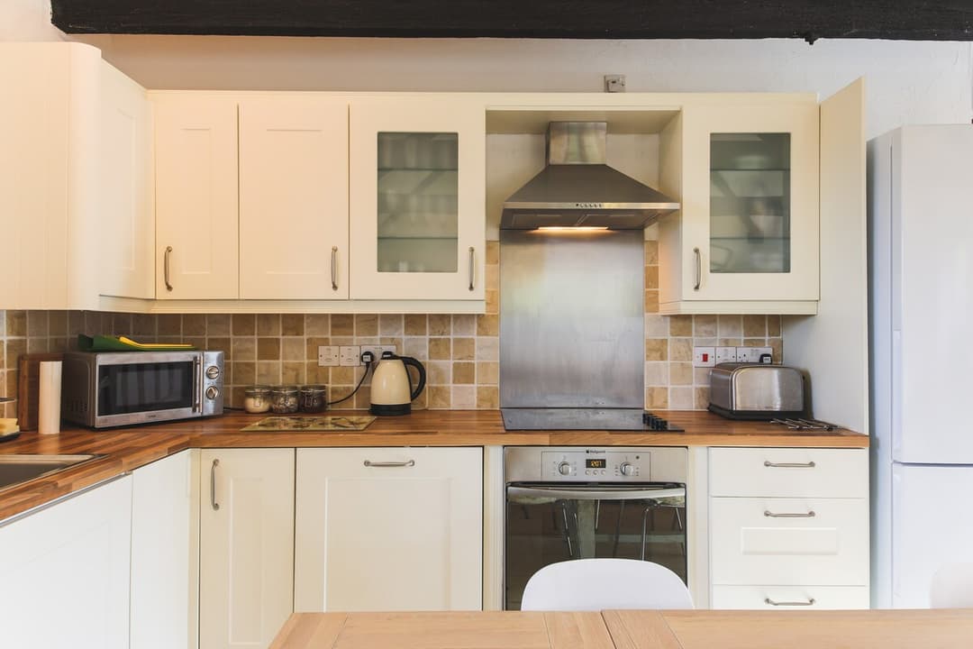 Mid Cornwall 4 Double Bedroom, 3 Bathroom Barn Conversion With Private Hot Tub - View 11