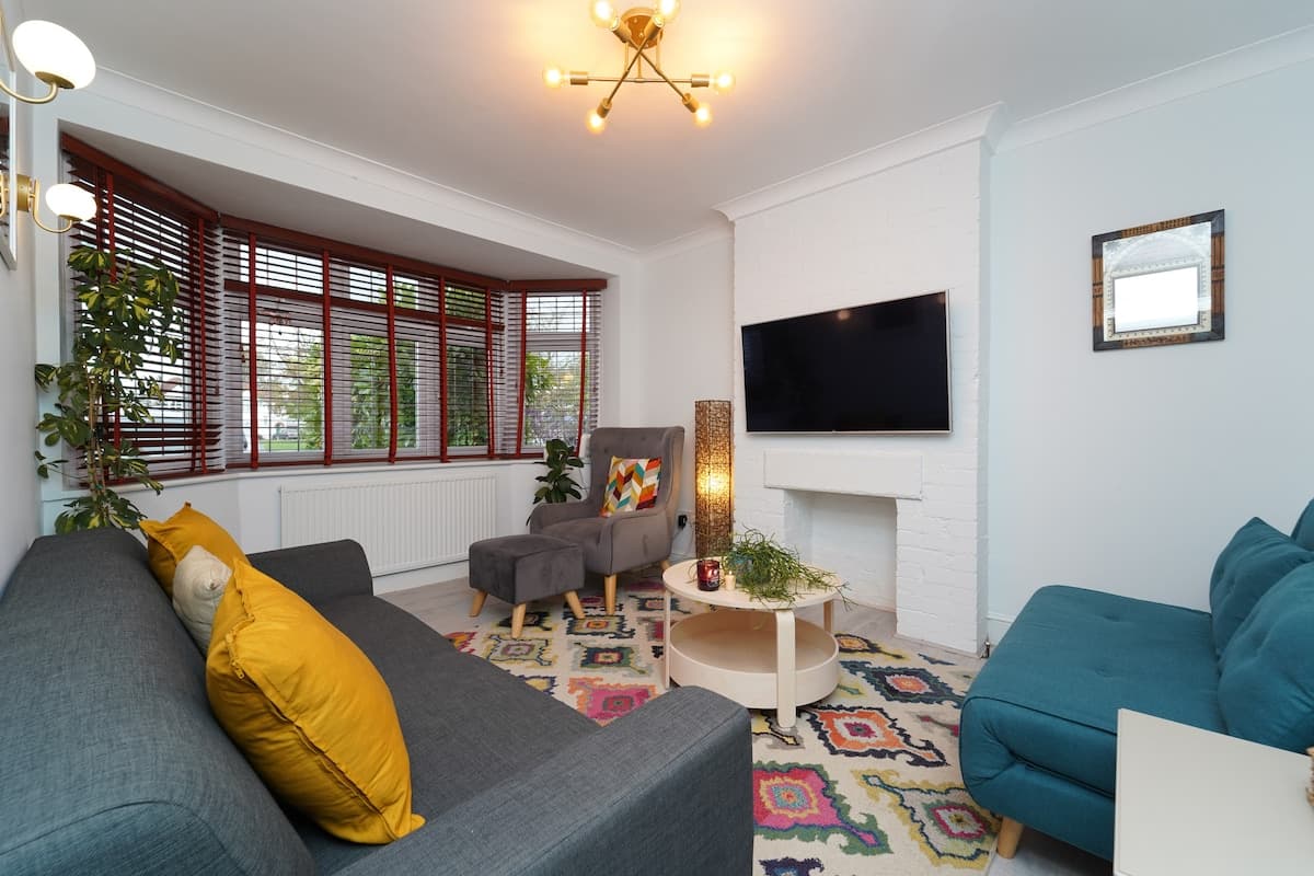 3 Bedroom Apartment