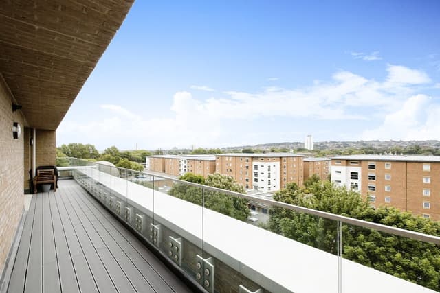 Greenwich Apartment - One Bedroom Apartment In Greenwich - View 2