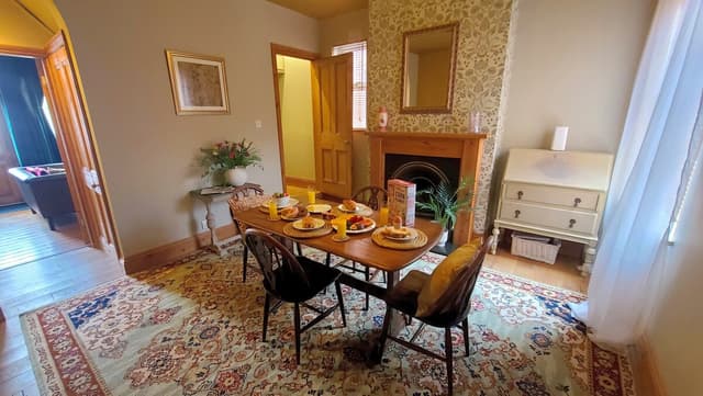 2 Bed Cottage Cannock - View 1