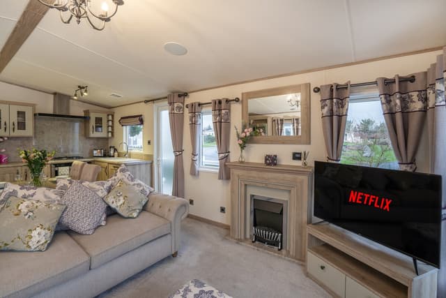  Seton Sands | Kings Barns | 2 Bedroom | Starlink - View 4