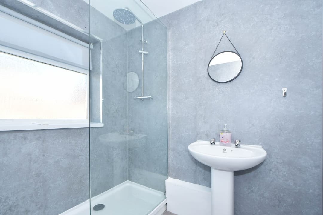 Entire 3 Bedroom 2 Bathroom Home In Cheshire East - View 55