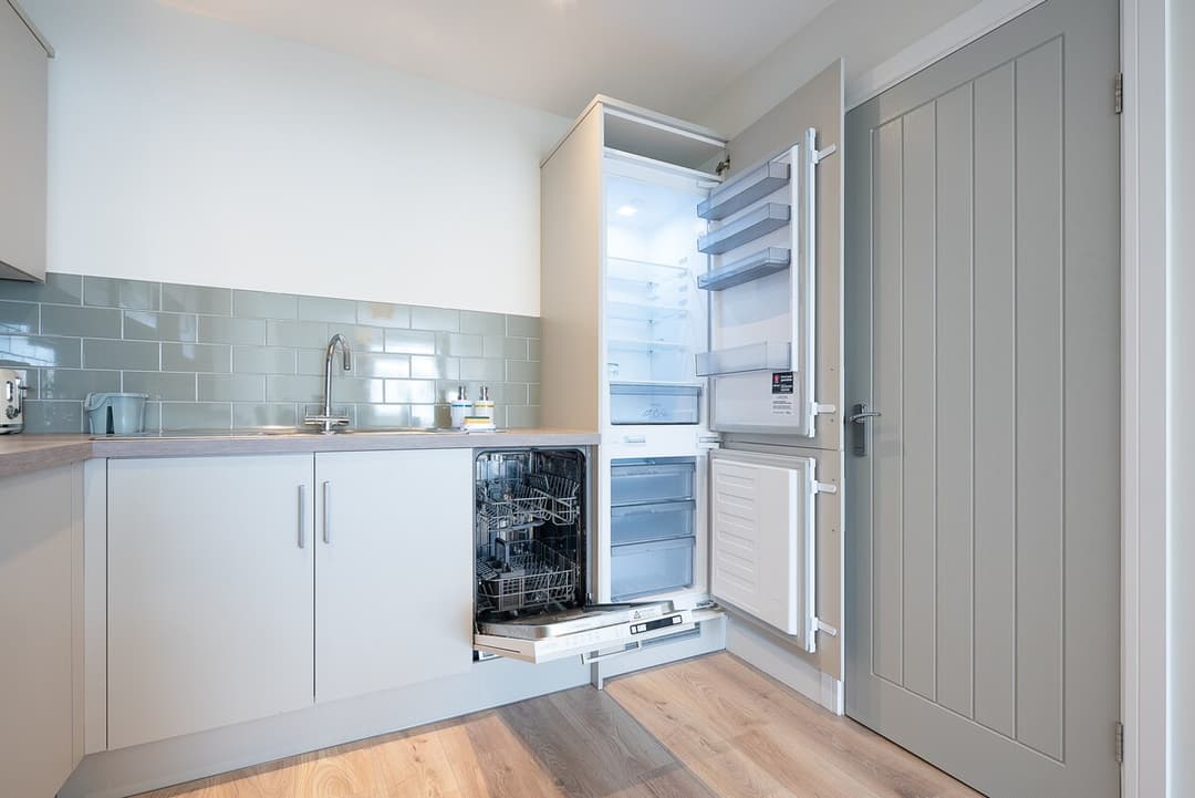 Unique 2bedroom Flat In Bicester Near Village - View 5
