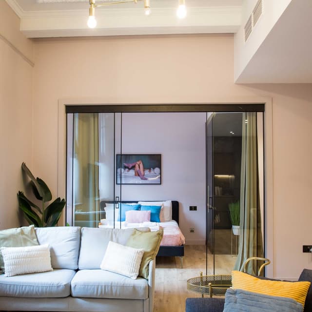 Chic Manchester Chinatown Stay | Shops & Nightlife - View 4