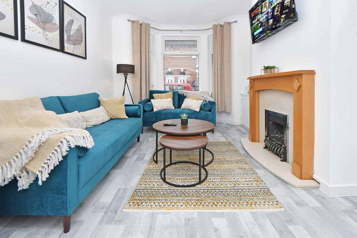 Entire 3 Bedroom Modern Home In Cheshire East