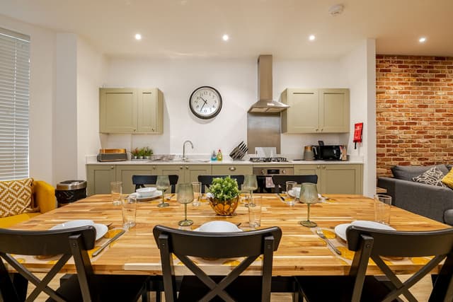 Eastcliff Apt-- 6 Min Walk From Beach - View 3