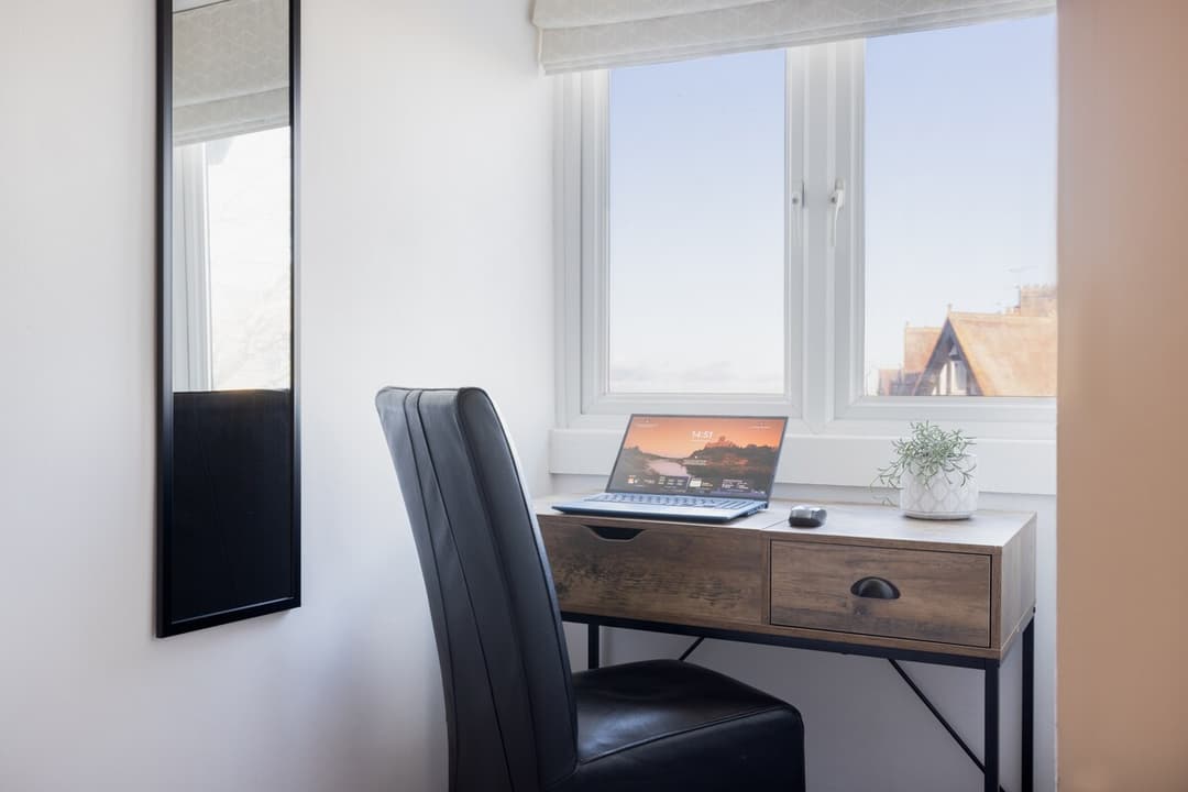 Contractors| Longer stays| relocators |Parking| - View 14