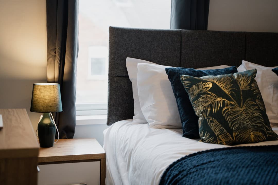 Modern 4 Bedroom House In Crewe | Ideal For Contractors - View 44