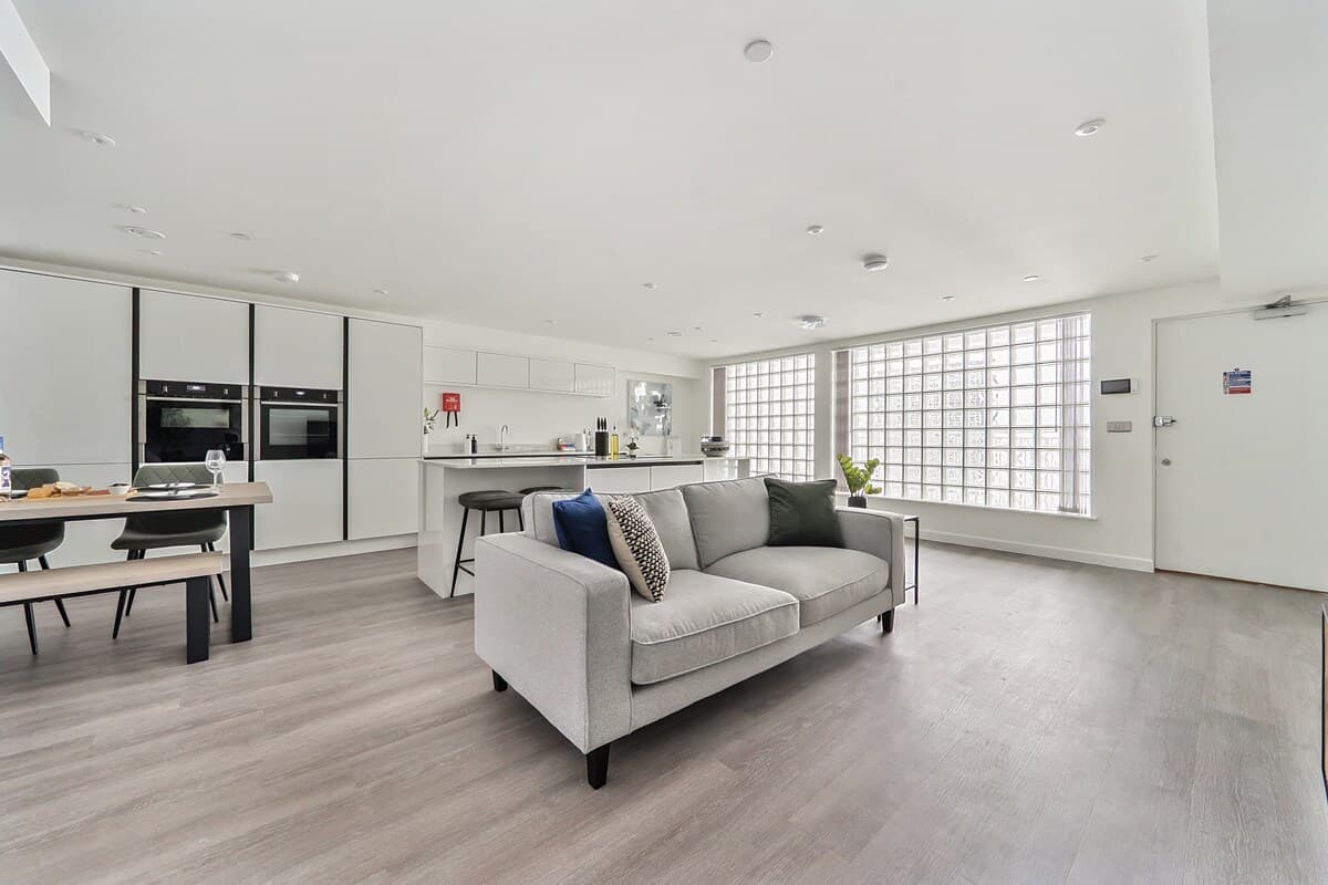 2 Bedroom Apartment