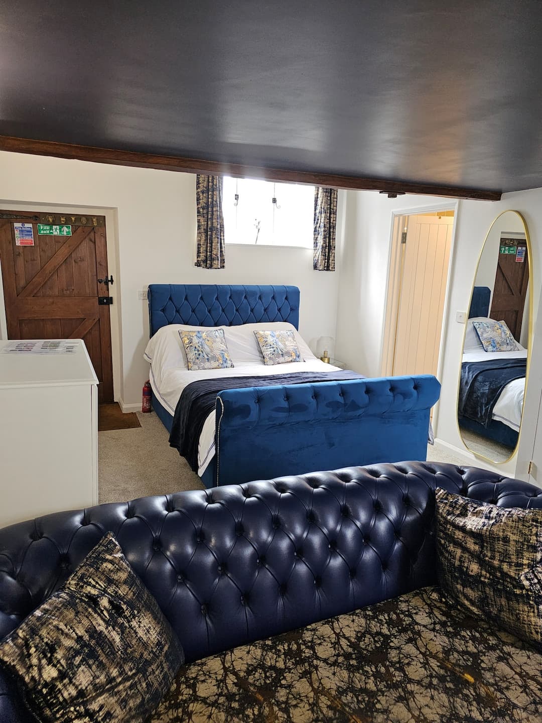 Luxury Retreat, Children and dogs too - View 2