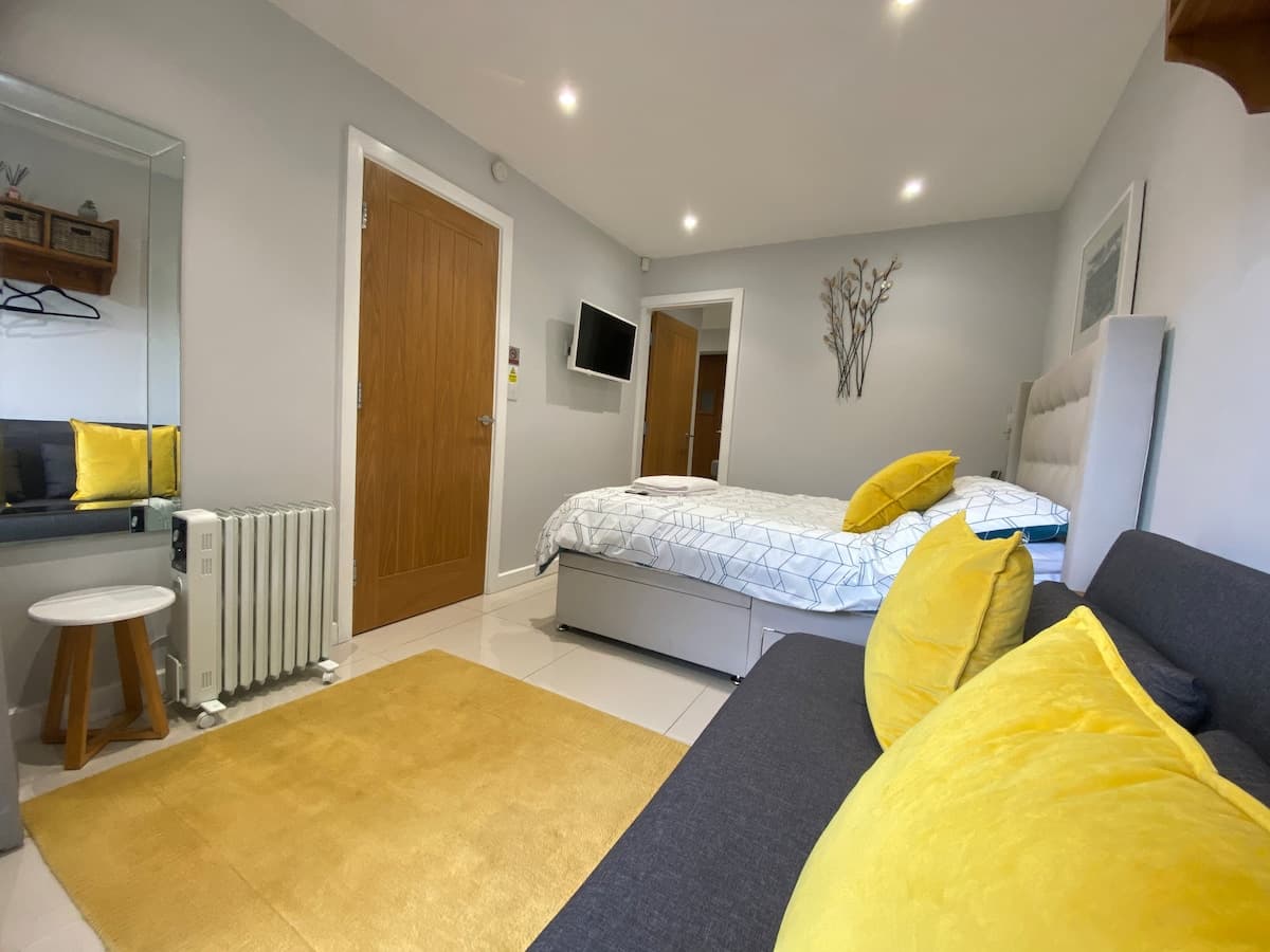 1 Bedroom Studio