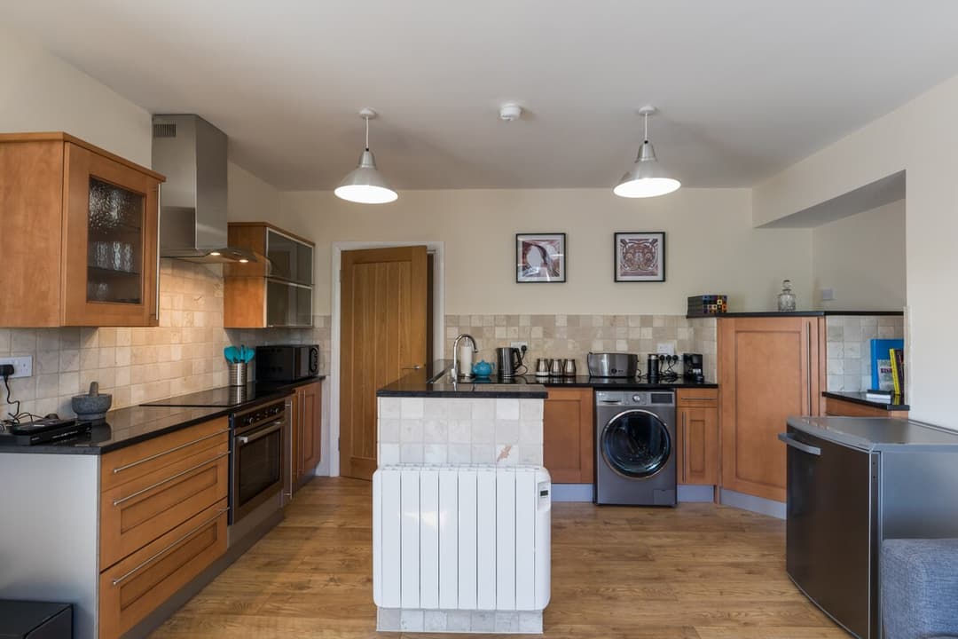 3 Bed Apartment |  Bishop Auckland | Parking - View 5