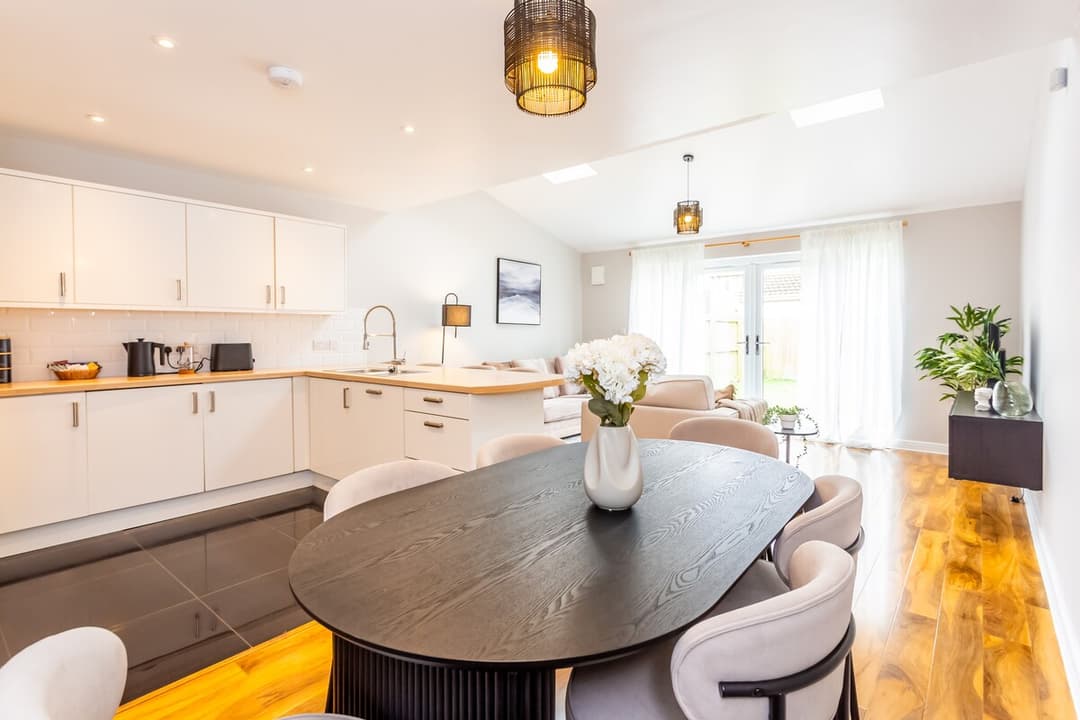4 Bedroom House | 2 Bathroom | Durham - View 3
