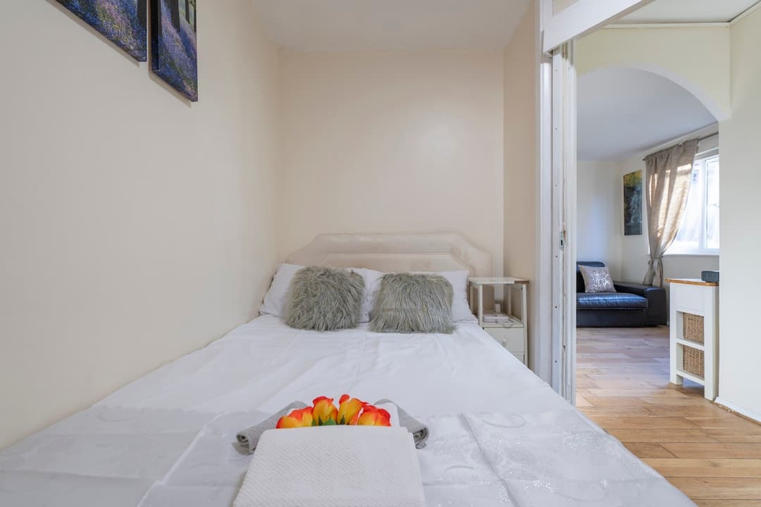 1 Bedroom Apartment - Deptford London - Sleeps 4 - View 10