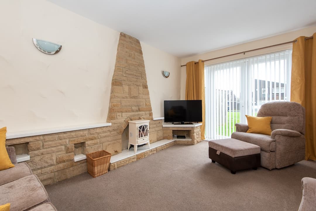 4 Bedroom | 1.5 Bathroom House | North East - View 1
