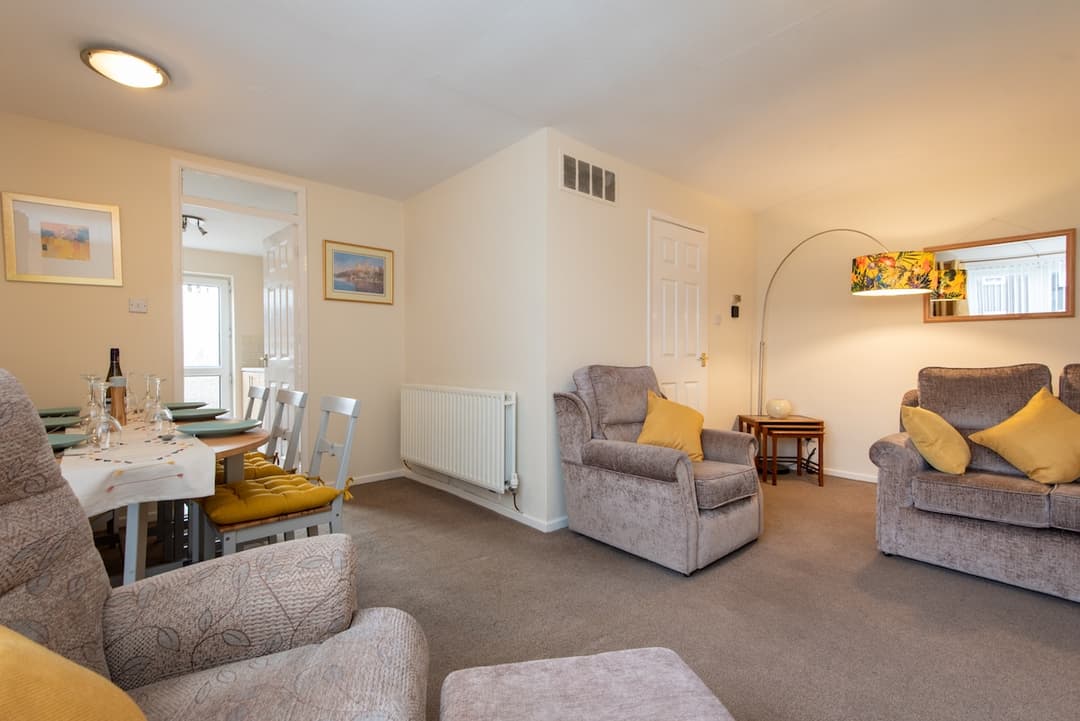 4 Bedroom | 1.5 Bathroom House | North East - View 2