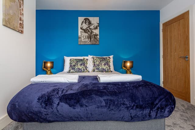 3 Bedroom House | Durham - View 4