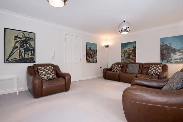 3 Bedroom Townhouse | Durham | Parking - View 3
