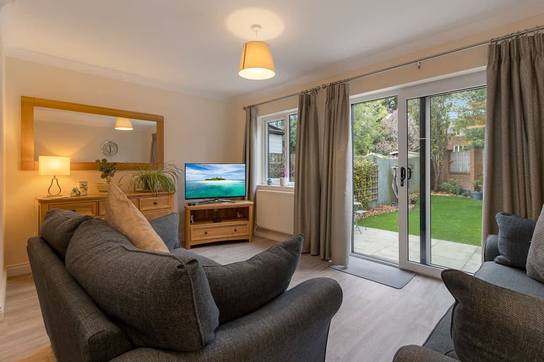 Exeter Quay View | 3 Bedroom Apartment | Parking - View 1