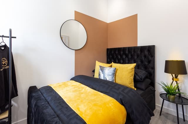 2 Bedroom Apartment | Brighton - View 2