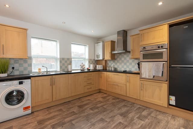 3 Bedroom House | Bishop Auckland - View 4