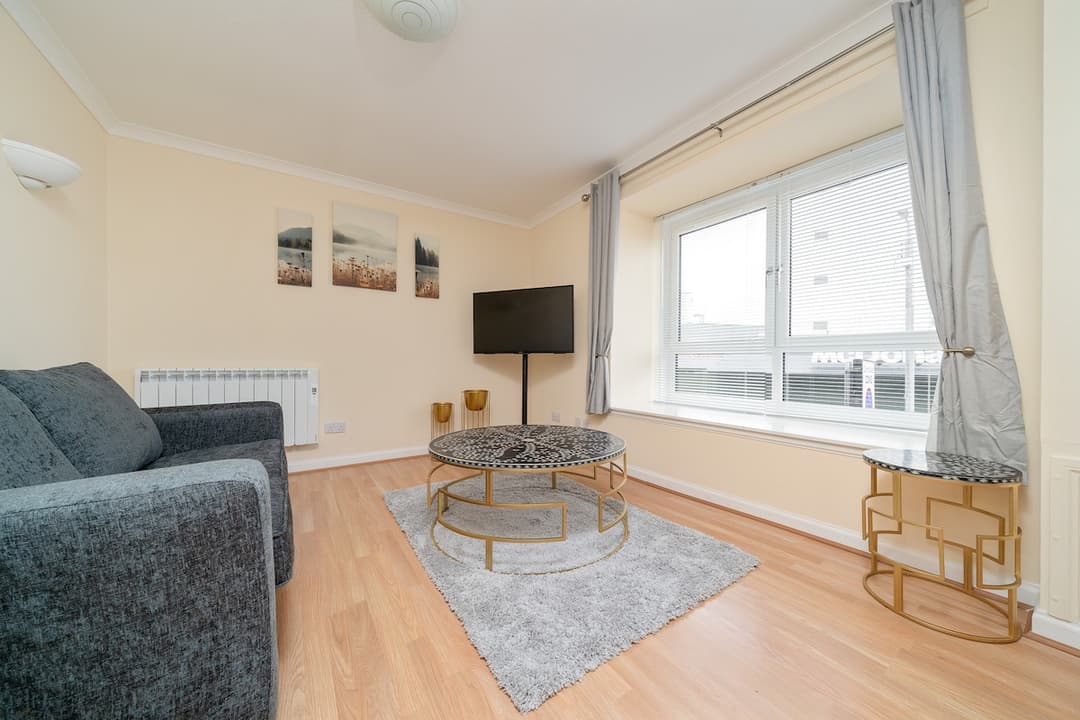 Glasgow Apartment near Hydro & SECC, Finnieston - View 1