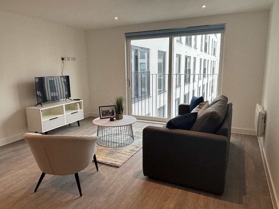 Stylish 1-Bedroom Apartment in central Birmingham - View 7