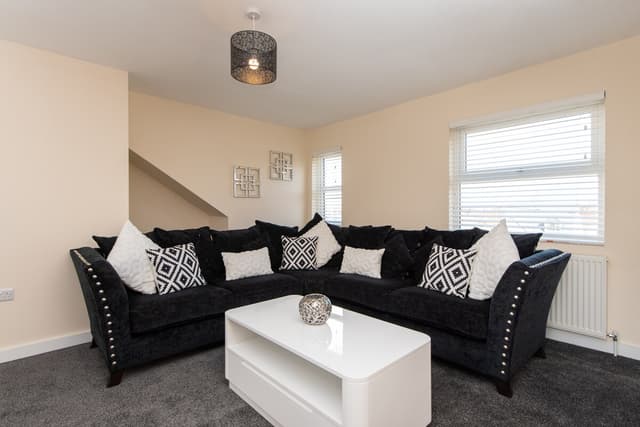 2 Bedroom Home Langley Park - View 3