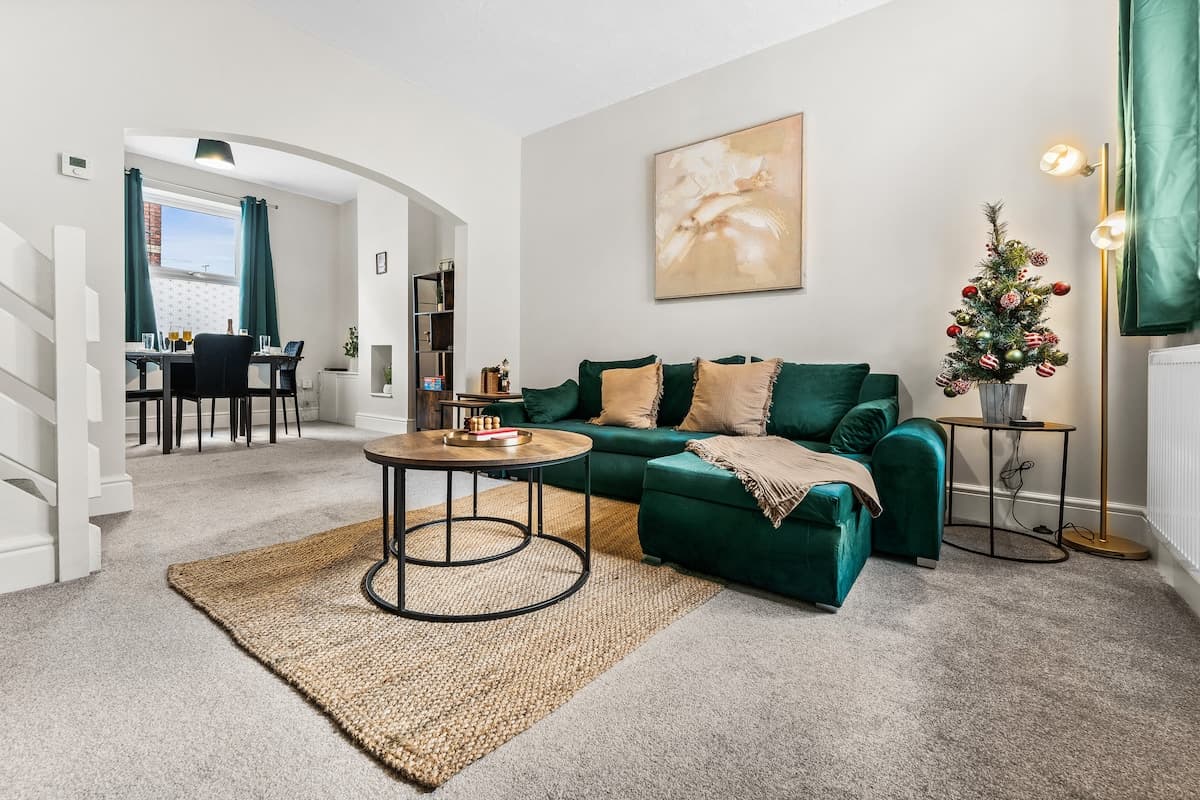 2 Bedroom House