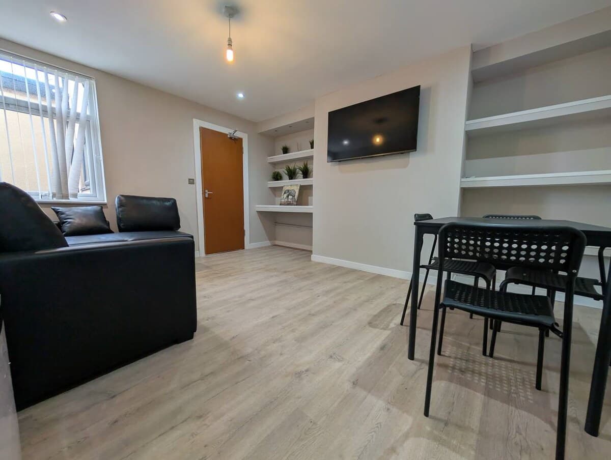3 Bedroom Apartment