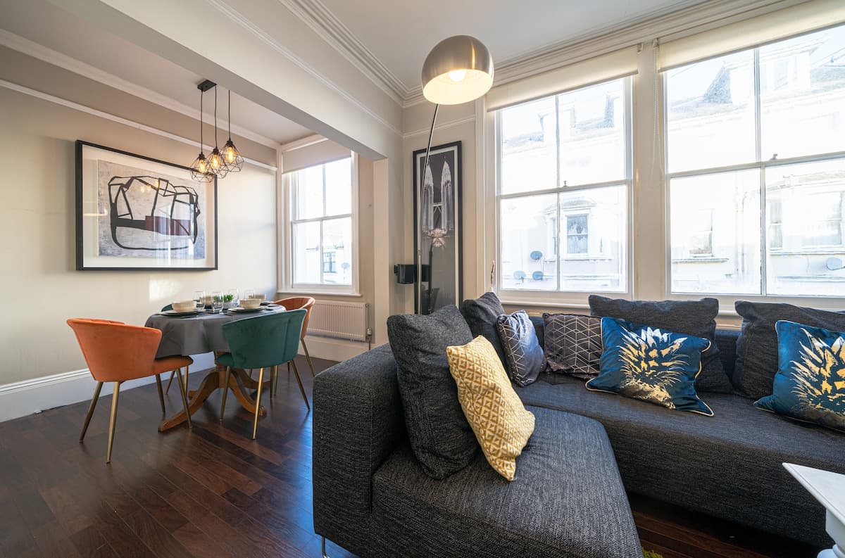 2 Bedroom Apartment